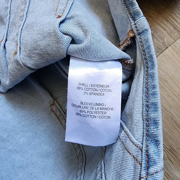 PUFF SLEEVE TOP - Picture 8 of 8